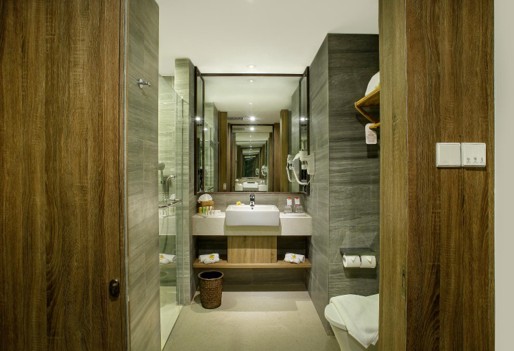Bathroom 5