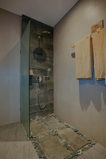 Bathroom 2, LASTANA SUITE UBUD, Gianyar