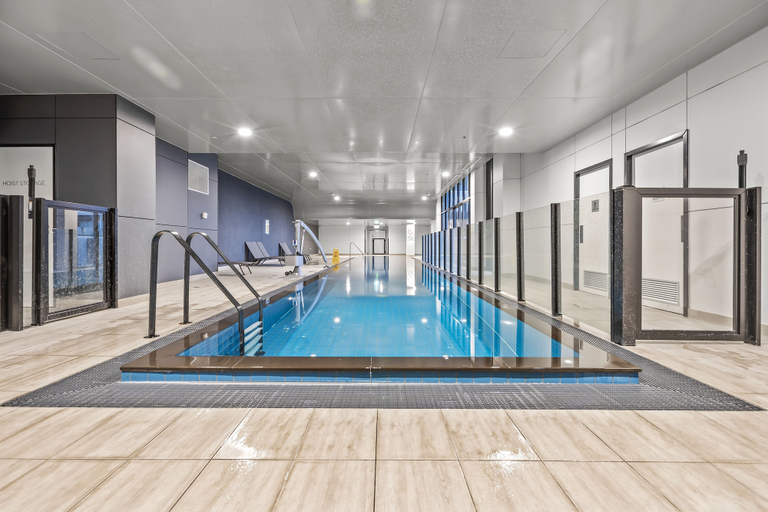 Sport & Beauty 4, StayAU Modern Townhouse, Melbourne