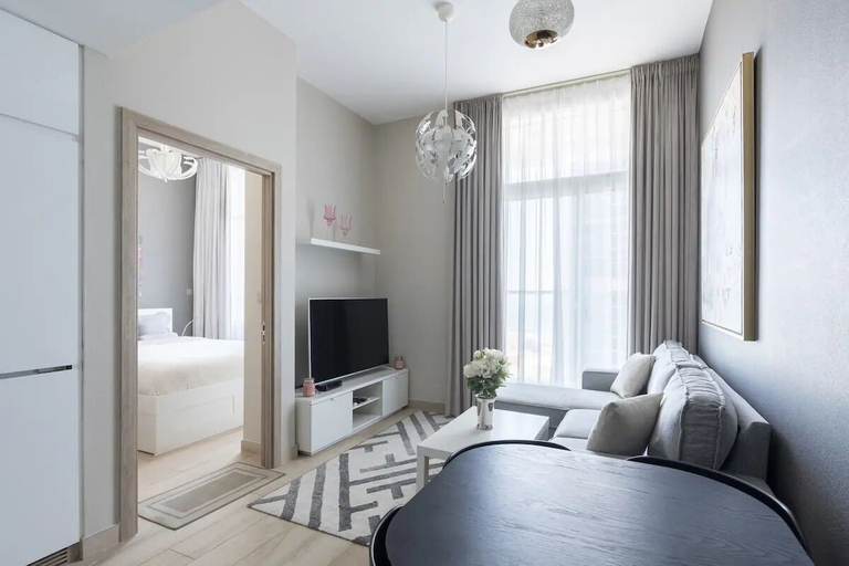 Bedroom 2, Bright 1BR sea view and balcony, Dubai