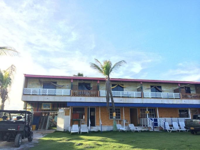 Exterior & Views, Yellow Moon Guesthouse Apartments, San Andrés