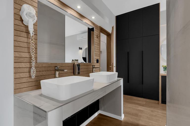 Bathroom 4, Beach Hotel Bozikovina, Podstrana