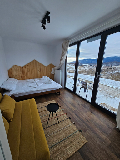 Bedroom 3, Ursa Mica Glamping Resort, Fundata