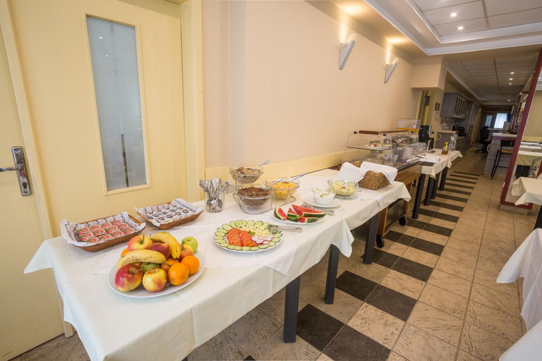 Food & Drinks 5, Hotel Luna Budapest, Budapesti