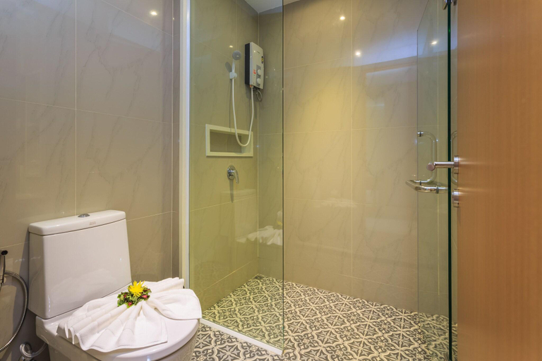 Bathroom 4, Khaolak Forest Resort, Takua Pa