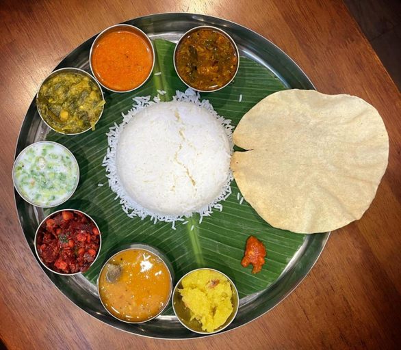 Food & Drinks 4, Hotel ESSENCE, Vellore