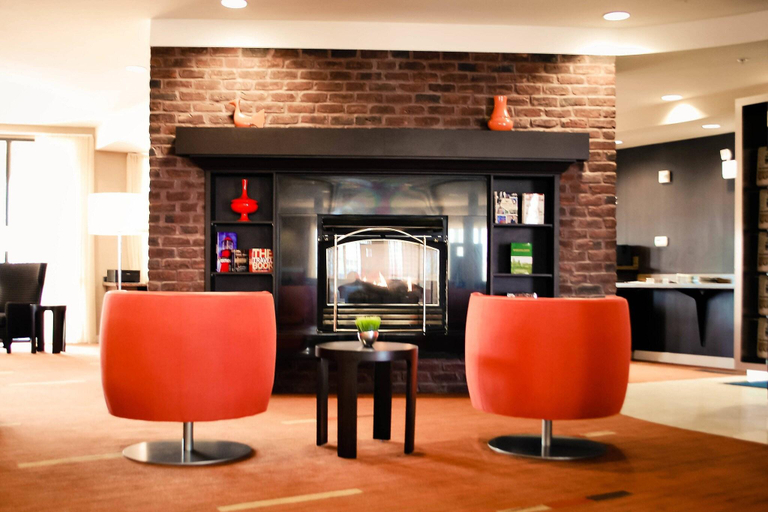 Public Area 3, Courtyard by Marriott Salina, Saline