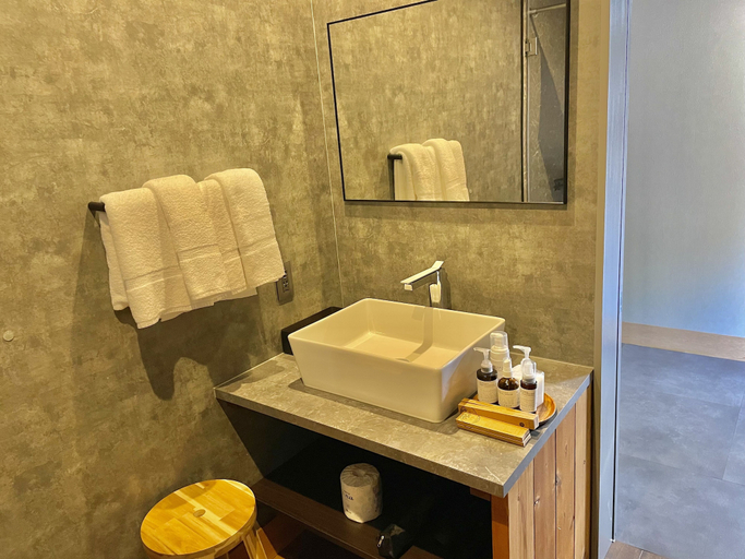 Bathroom 4, REDONDO AKIYOSHIDAI, Mine