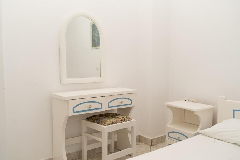 Bedroom 2, Anna's Studios & Apartments, Ionian Islands