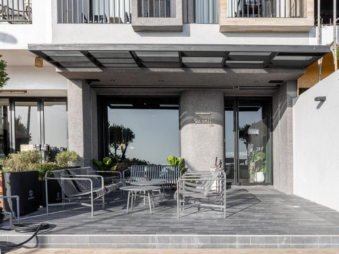 Exterior & Views, Seawall Inn, Pingtung
