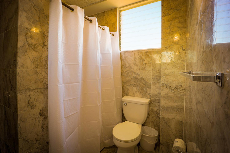 Bathroom 4, Coral by the Sea