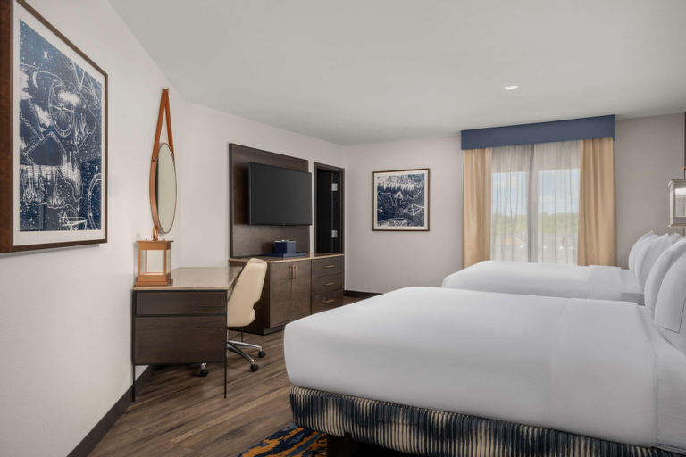 Bedroom 10