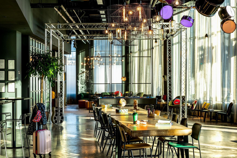 Food & Drinks 2, Moxy Glasgow SEC, Glasgow