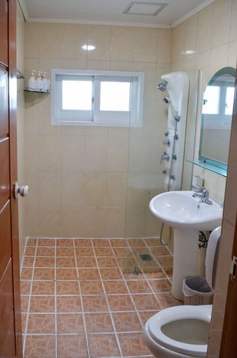 Bathroom 4, Jejuudo green stay, Seogwipo