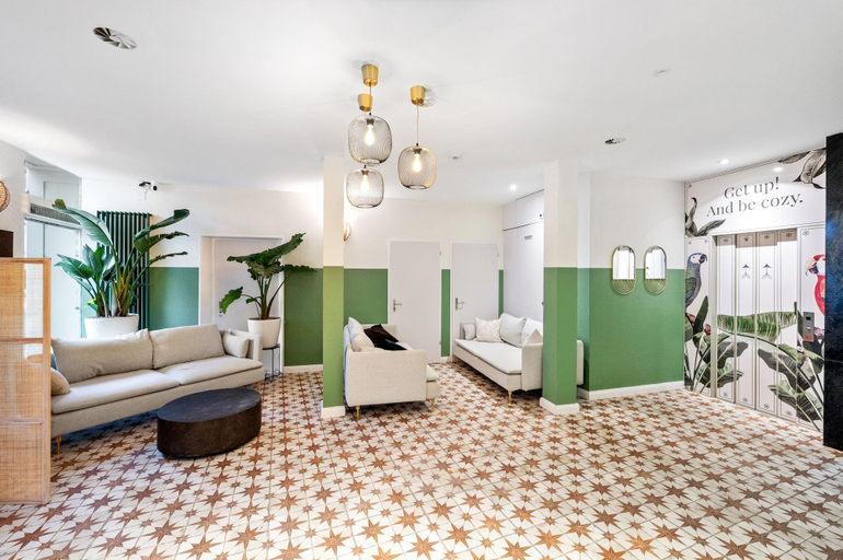 Public Area 3, Becozy Self Check-in & Pop-up Hotel, Basel