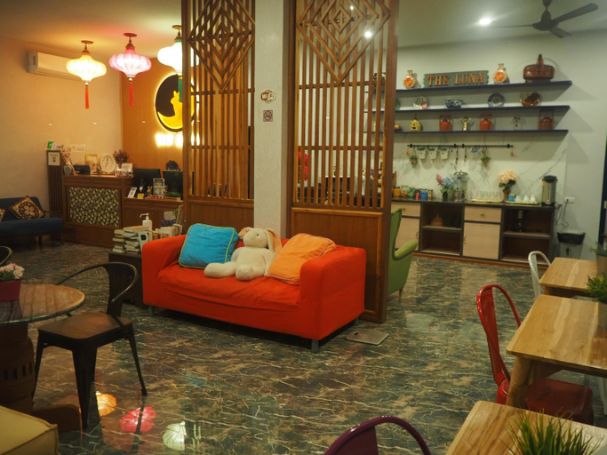 Public Area 3, The Luna Hostel, Pulau Phuket