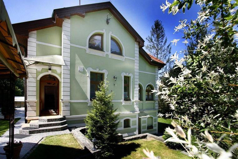 Exterior & Views 2, Penzión Zlatý Jeleň, Košice I