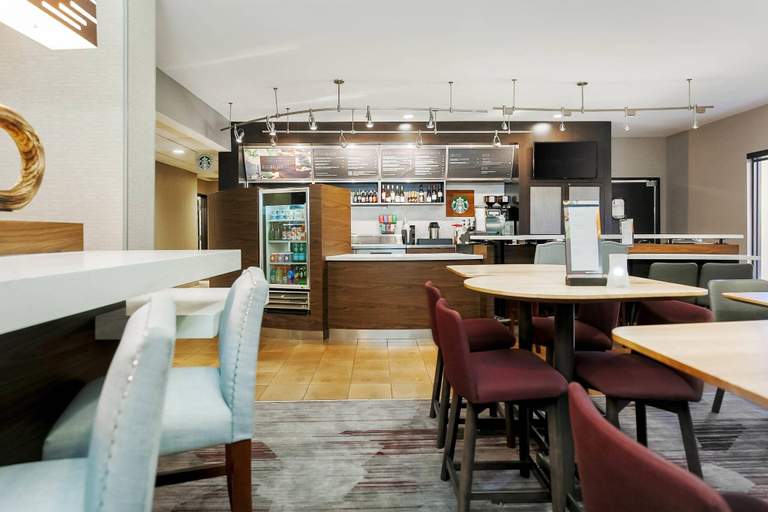 Food & Drinks 5, Courtyard by Marriott Tampa Brandon, Hillsborough