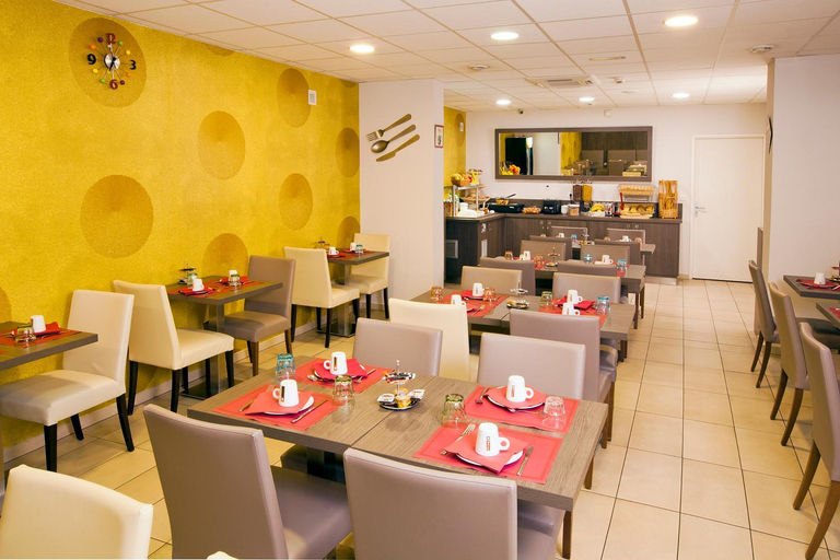 Food & Drinks 5, Residhome Reims Centre, Marne