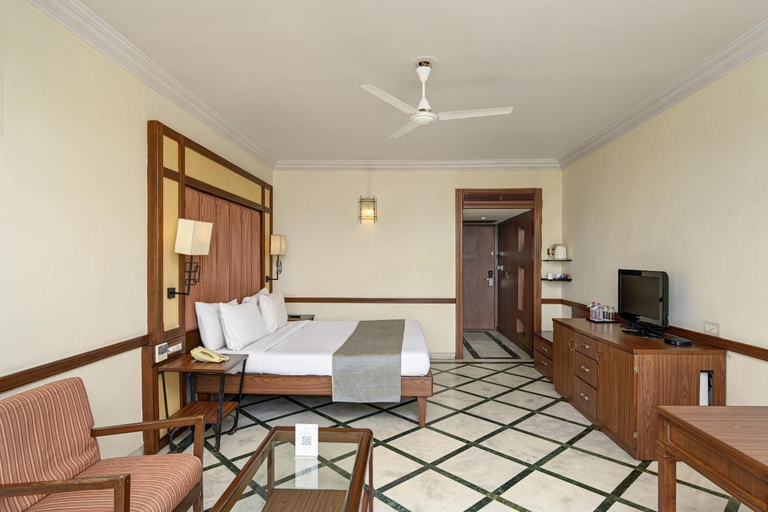 Bedroom 3, The Cama - A Sabarmati Riverfront Hotel, Ahmadabad