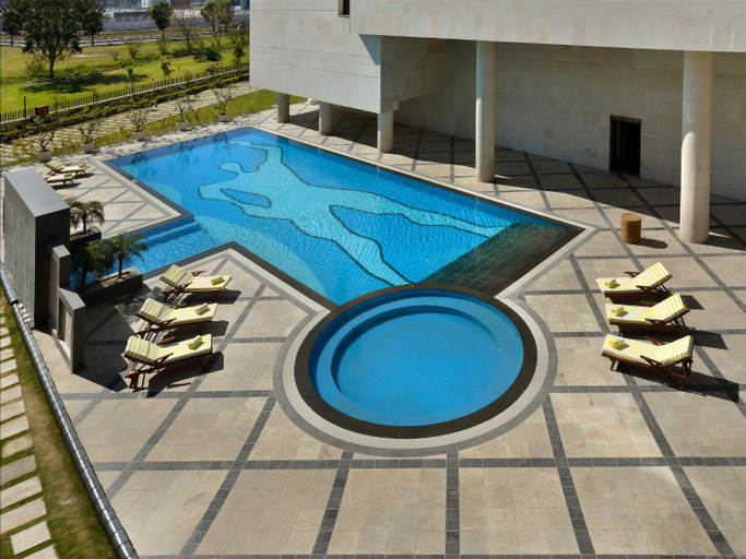 Sport & Beauty 2, The LaLiT Chandigarh Hotel, Panchkula