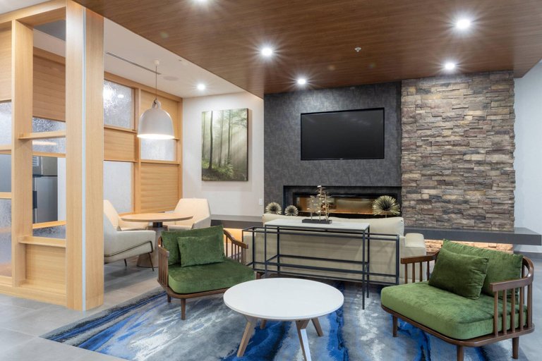 Public Area 2, Fairfield Inn & Suites by Marriott Salmon Arm, Columbia-Shuswap