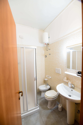 Bathroom 4, Giardini Sausari Residence, Lecce