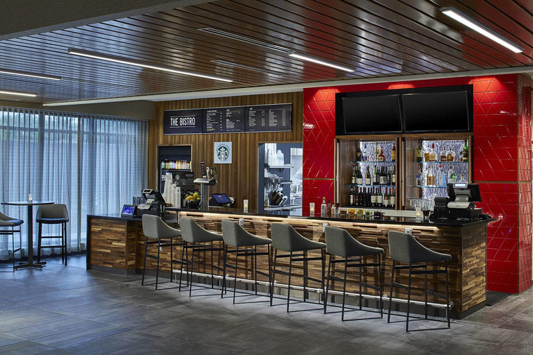 Food & Drinks 5, Courtyard by Marriott Minneapolis West, Hennepin