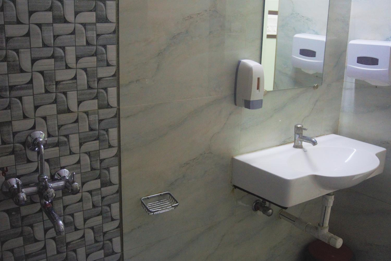 Bathroom 2, HOTEL GUJARAT, Nagpur