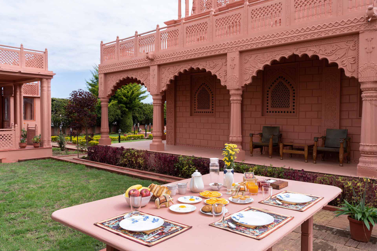 Food & Drinks 4, StayVista at Pink Palace, The Nilgiris
