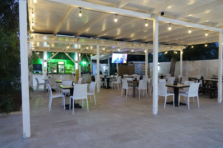 Food & Drinks 5, Giardini Sausari Residence, Lecce