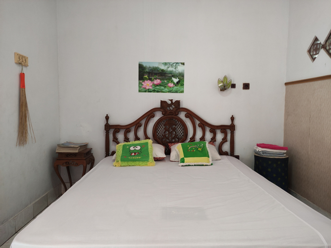 Bedroom 18