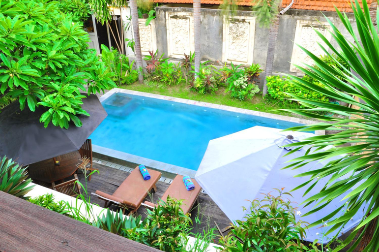 Swimming Pool 9