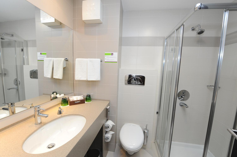Bathroom 4, IN Hotel Beograd, Belgrade