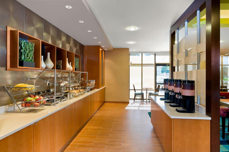 Food & Drinks 5, Springhill Suites Philadelphia Langhorne, Bucks