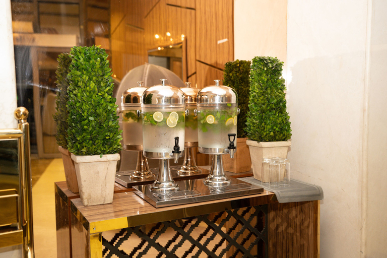Food & Drinks 5, Lamar Ajyad First Hotel Tower B, Makkah