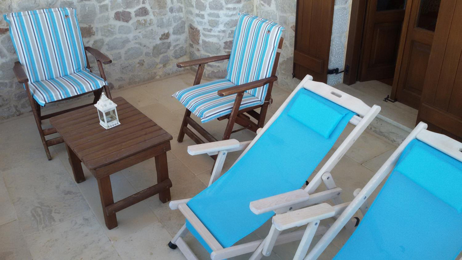 Sport & Beauty 4, Lithos Traditional Houses, Crete