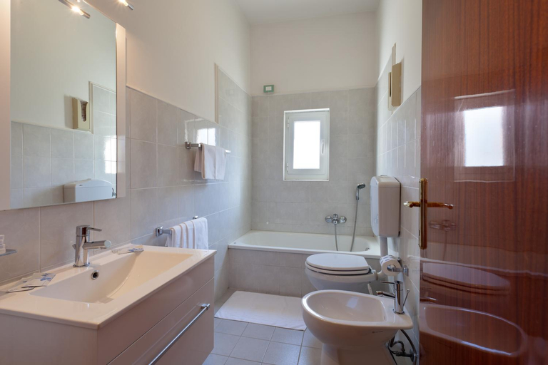 Bathroom 6
