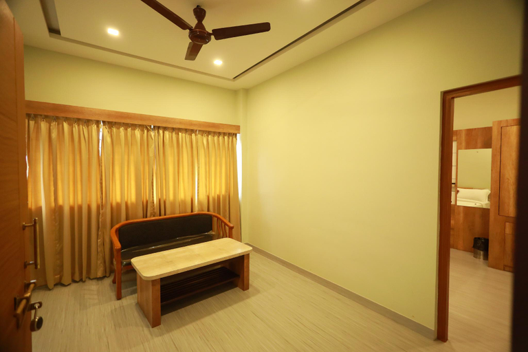 Others 4, HAKSONS RESIDENCY, Wayanad