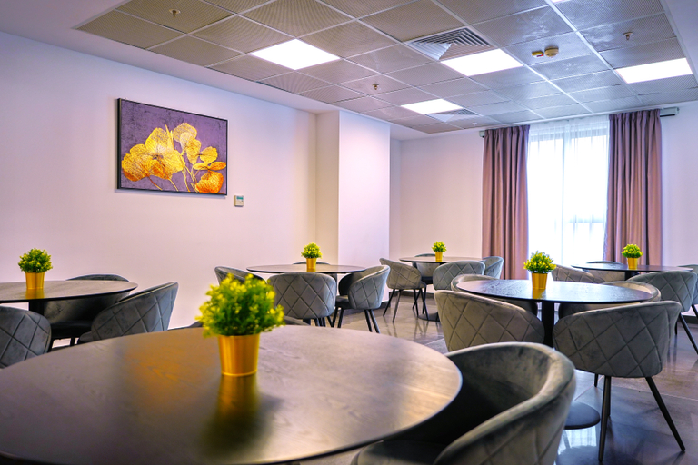 Food & Drinks 5, Sir Fundeni Hotel, Municipiul Bucuresti
