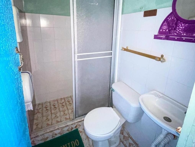 Bathroom 3, Yellow Moon Guesthouse Apartments, San Andrés