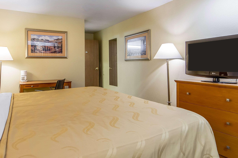 Bedroom 6