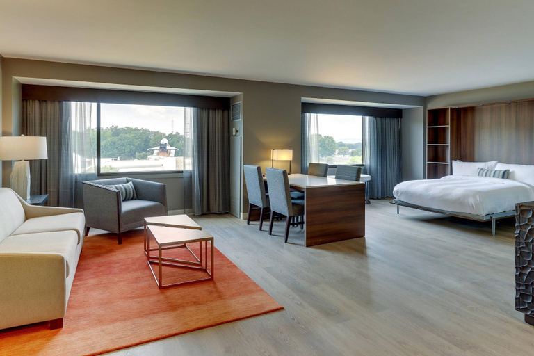 Bedroom 3, Marriott Huntsville At The Space & Rocket Center, Madison