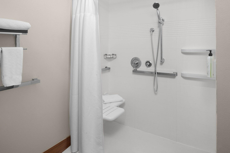 Bathroom 5, TownePlace Suites by Marriott Kingsville, Kleberg