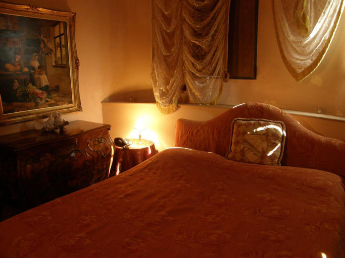 Bedroom 10