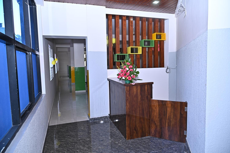 Food & Drinks 4, Hotel SLN Comfort, Tumkur