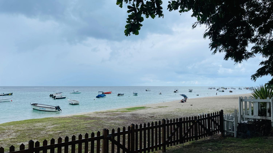 Villa Piedanlo, Pool and Beach Front GF & FF