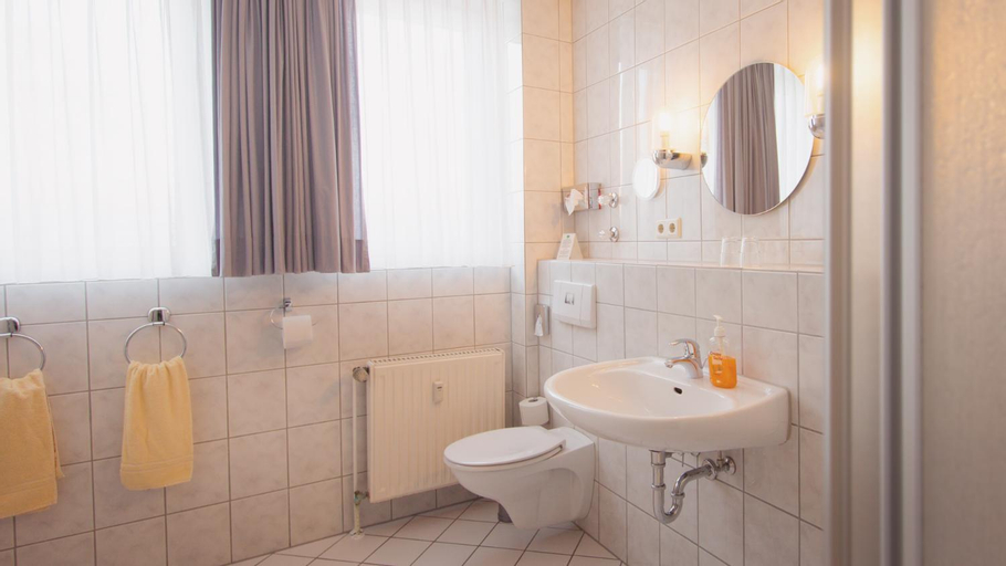 Bathroom 3