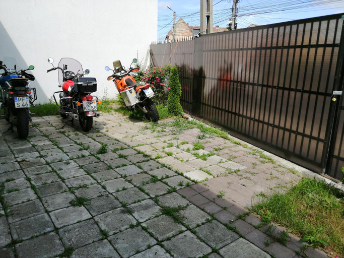 Others 4, Casa Aurelia, Sibiu