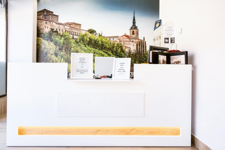 Public Area 2, Hostal Docar, Burgos